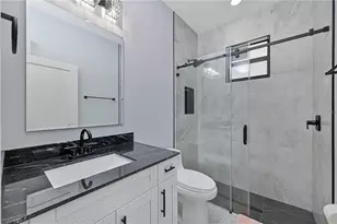 1313 NE 7th Ave, Cape Coral, FL 33909 - Photo 27