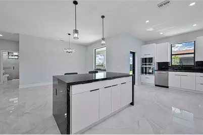1313 NE 7th Avenue, Cape Coral, FL 33909 - Photo 13