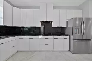 1313 NE 7th Ave, Cape Coral, FL 33909 - Photo 15