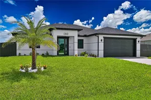 1313 NE 7th Ave, Cape Coral, FL 33909 - Photo 3