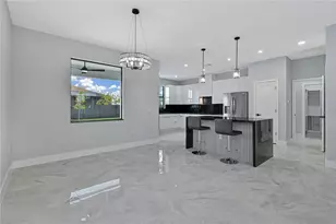 1313 NE 7th Ave, Cape Coral, FL 33909 - Photo 9