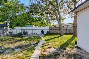 439 Briarwood Ln, Spring Hill, FL 34606 - Photo 51