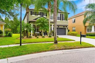 1122 Nashville Dr, Wesley Chapel, FL 33544 - Photo 3