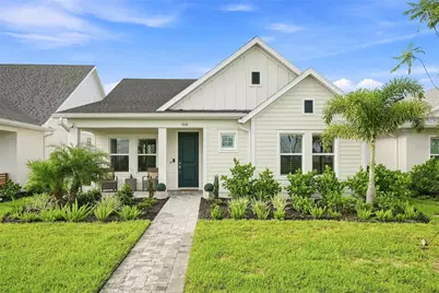 7618 Seaflower Parkway, Bradenton, FL 34210 - Photo 1