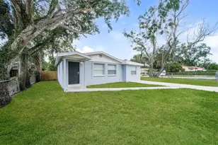 10301 N 17th St, Tampa, FL 33612 - Photo 3