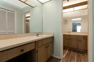 4111 105th Ave N, Clearwater, FL 33762 - Photo 7