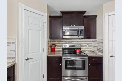 12614 Lake Vista Drive, Gibsonton, FL 33534 - Photo 11