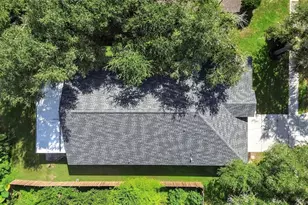 1423 Lake Shore Ranch Dr, Seffner, FL 33584 - Photo 45