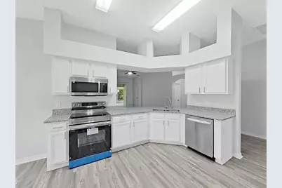 1423 Lake Shore Ranch Drive, Seffner, FL 33584 - Photo 15