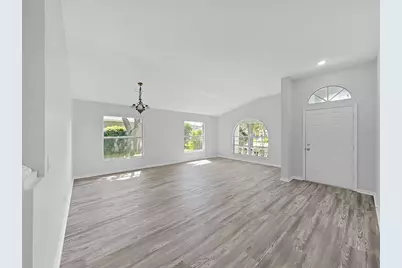 1423 Lake Shore Ranch Drive, Seffner, FL 33584 - Photo 7