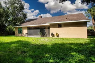1605 Butch Cassidy Trail, Wimauma, FL 33598 - Photo 45