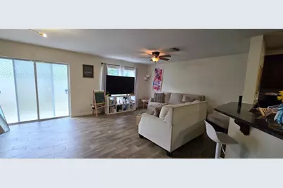 4555 Limerick Drive, Tampa, FL 33610 - Photo 15