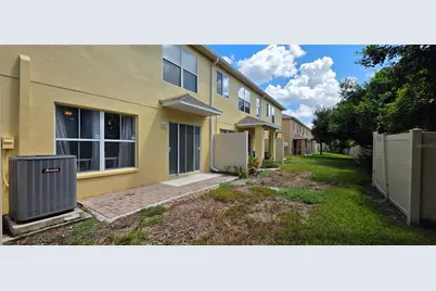 4555 Limerick Drive, Tampa, FL 33610 - Photo 37