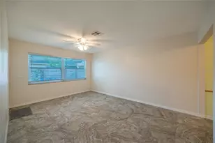 6219 2nd Ave S, Saint Petersburg, FL 33707 - Photo 5