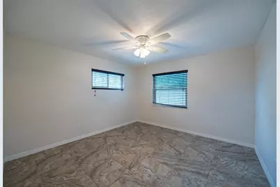 6219 2nd Avenue S, Saint Petersburg, FL 33707 - Photo 15