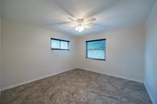 6219 2nd Ave S, Saint Petersburg, FL 33707 - Photo 15