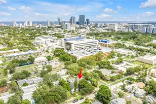 1323 7th Ave N, Saint Petersburg, FL 33705 - Photo 1