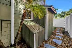 6551 Emerson Ave S, Saint Petersburg, FL 33707 - Photo 57