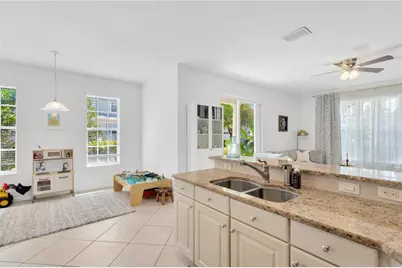 8307 Manor Club Circle #1, Tampa, FL 33647 - Photo 11