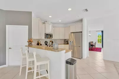 8307 Manor Club Circle #1, Tampa, FL 33647 - Photo 7