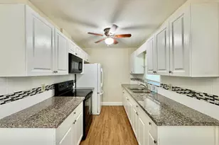 865 Trotter Rd, Largo, FL 33770 - Photo 7