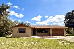 2404 N Cochrane Rd, Avon Park, FL 33825 - Photo 1