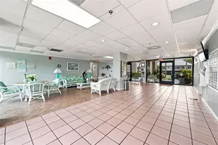 7050 Sunset Dr S, South Pasadena, FL 33707 - Photo 29