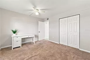 7050 Sunset Dr S, South Pasadena, FL 33707 - Photo 25