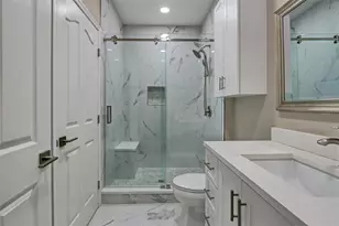 5000 Culbreath Key Way, Tampa, FL 33611 - Photo 5
