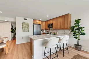 2424 W Tampa Bay Blvd, Tampa, FL 33607 - Photo 9