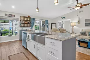 9922 87th St, Seminole, FL 33777 - Photo 15