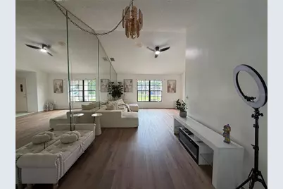 8185 Philatelic Drive, Spring Hill, FL 34606 - Photo 47