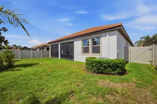 17218 Star Banks St, Wimauma, FL 33598 - Photo 35