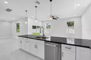 11521 Higdon Dr, Thonotosassa, FL 33592 - Photo 13