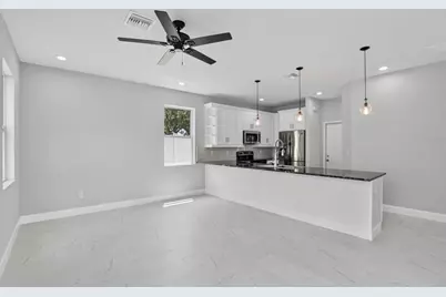 11521 Higdon Drive, Thonotosassa, FL 33592 - Photo 3