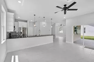 11521 Higdon Dr, Thonotosassa, FL 33592 - Photo 15
