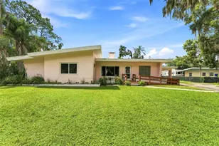 1311 E Tomlin St, Plant City, FL 33563 - Photo 1