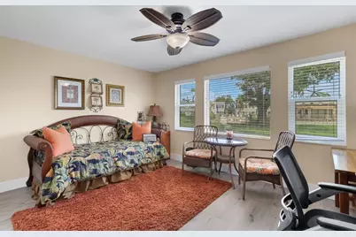 112 Elmwood Circle #112, Seminole, FL 33777 - Photo 19