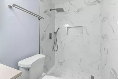 5660 80th Street N #208A, Saint Petersburg, FL 33709 - Photo 25