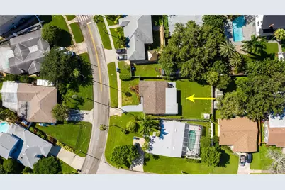 1836 Bayou Grande Boulevard NE, Saint Petersburg, FL 33703 - Photo 5
