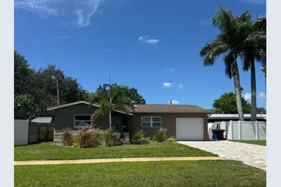 1836 Bayou Grande Boulevard NE, Saint Petersburg, FL 33703 - Photo 1