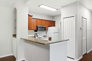 5703 Legacy Crescent Pl, Riverview, FL 33578 - Photo 7