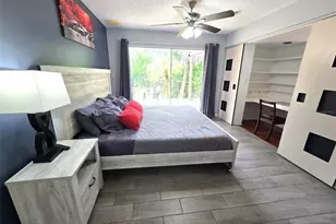 111 Oak Lee Dr, Lutz, FL 33548 - Photo 5