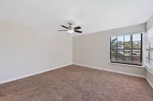 2478 Bentley Dr, Palm Harbor, FL 34684 - Photo 19