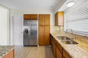 12614 81st Ave, Seminole, FL 33776 - Photo 7