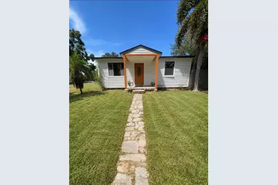 4649 18th Avenue N, Saint Petersburg, FL 33713 - Photo 1