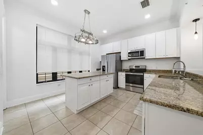 2236 Soho Bay Court, Tampa, FL 33606 - Photo 5
