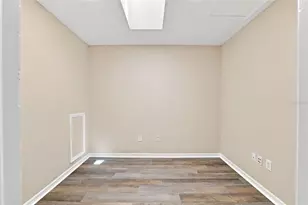 2725 Penzance St, Palm Harbor, FL 34684 - Photo 21