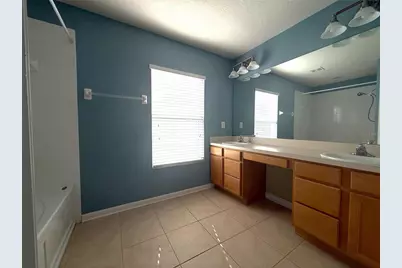 26627 Castleview Way, Wesley Chapel, FL 33544 - Photo 15