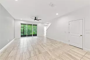 17871 Stella Moon Pl, Lutz, FL 33558 - Photo 11